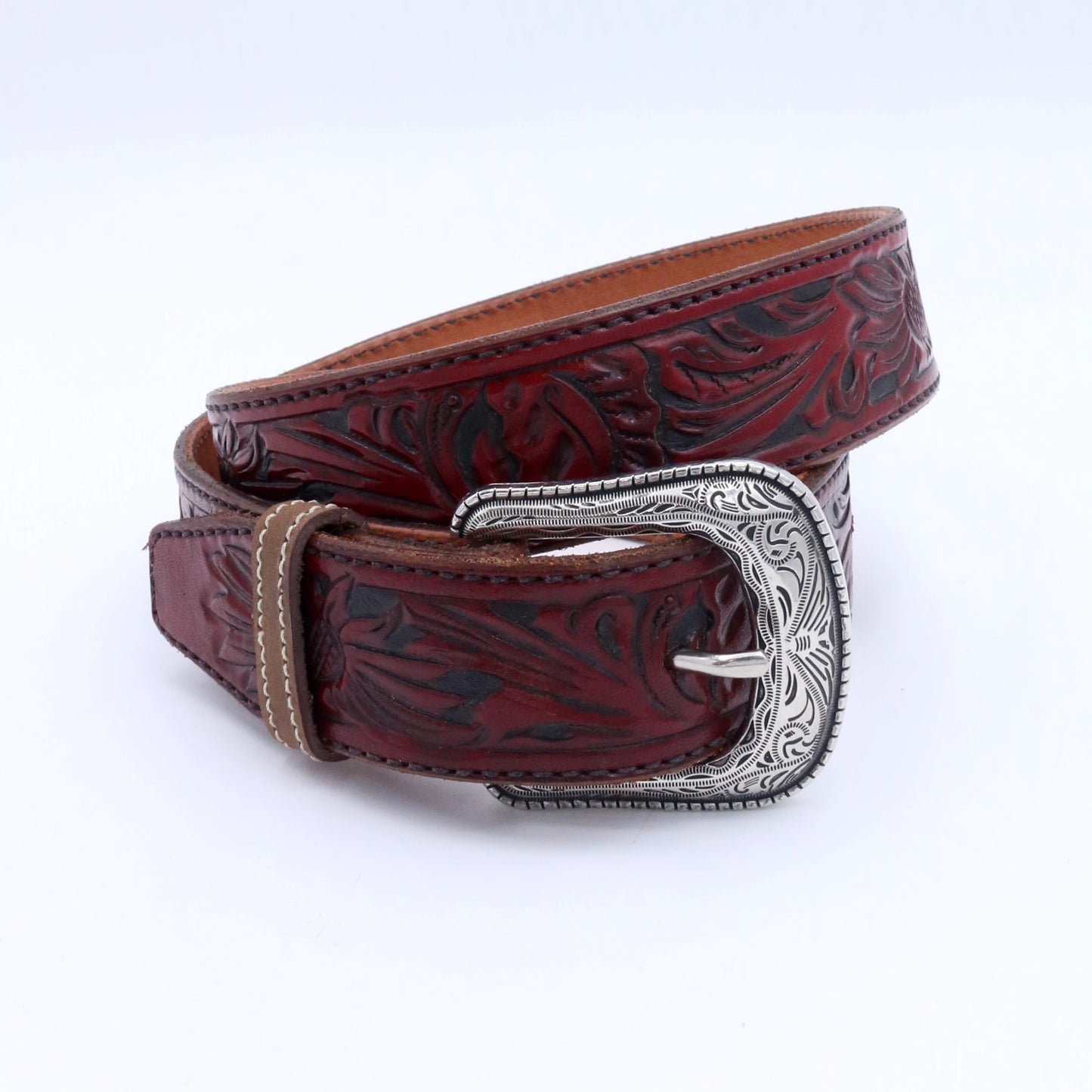 Cinto rojo estampado floral